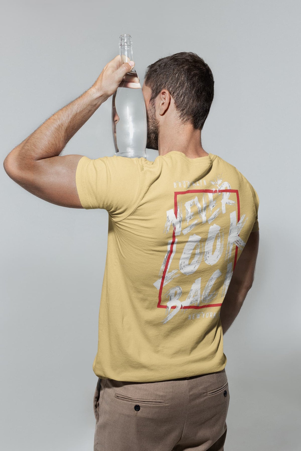 Unisex Relaxed Fit T-Shirt with "Never Look Back" Print