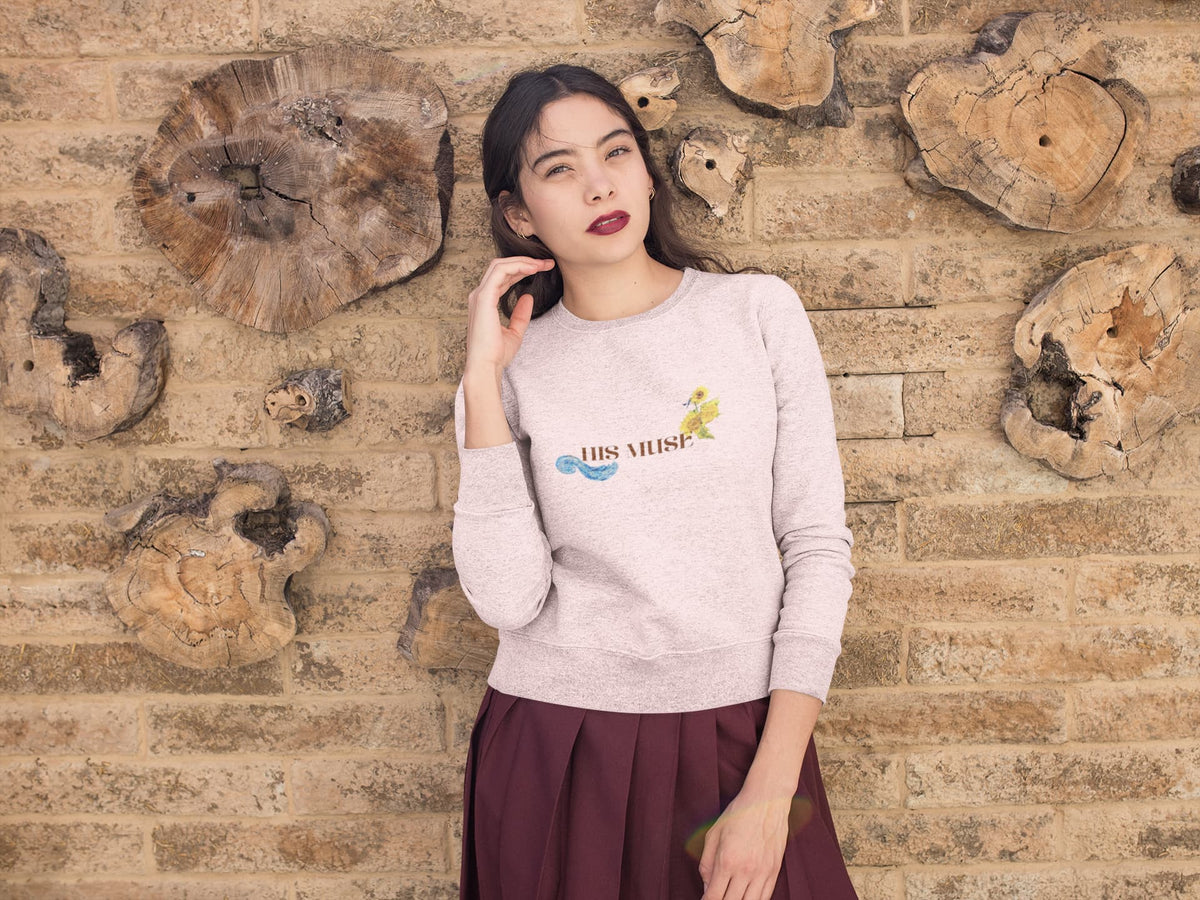 Regular Fit Unisex sweatshirt with "Artist-Muse" Print