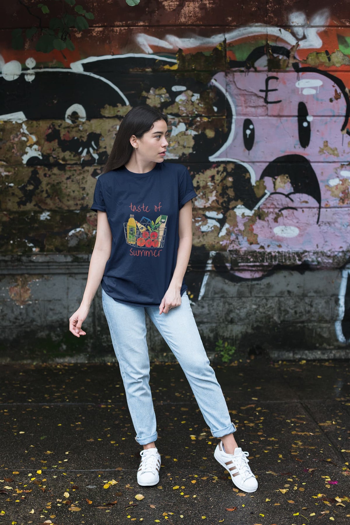Unisex Relaxed Fit T-Shirt with "Taste of Summer" Print